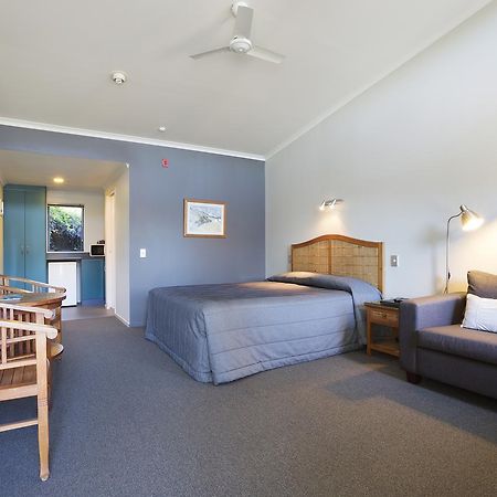 Beach House Motel Papamoa Exterior photo