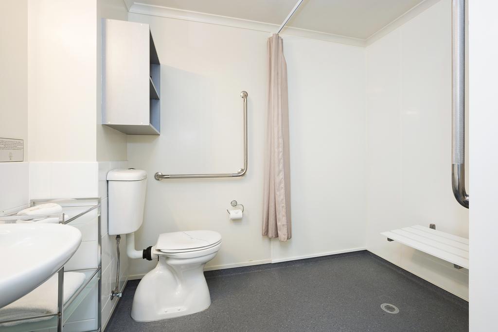 Beach House Motel Papamoa Room photo